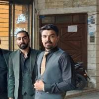حسین احمدی پروفایل