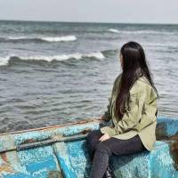 خانوم سر فراز  پروفایل