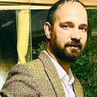 آقای میلاد شکوری پروفایل