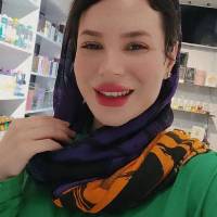 مهشید ریشهری پروفایل