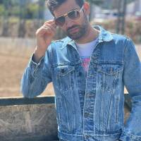 آقای حسینی پروفایل
