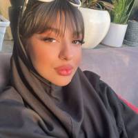 خانم غفاری پروفایل