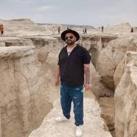 یونس سازگار پروفایل
