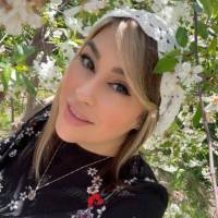 مریم نخستین پروفایل
