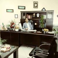اسحق فرساد پروفایل