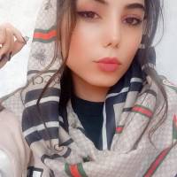 مشاور املاک خانم کیا پروفایل