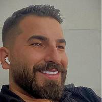 سلیم صادقی 0912 808 83 59 پروفایل