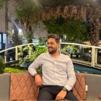 وحید مستقیمان پروفایل