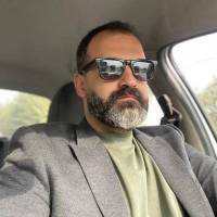 امید سحرخیز پروفایل