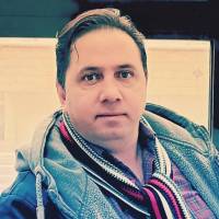 آقای حمیدیان پروفایل