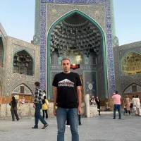 احسان دیاقی پروفایل