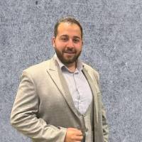 امیر عباس یوسف زاده پروفایل