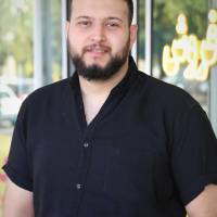 پوریا پایا پروفایل