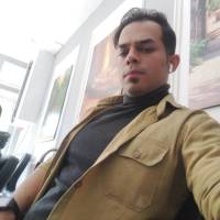 سینا مقدم پروفایل