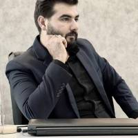 حسام آریا پروفایل