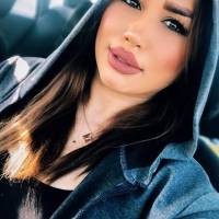 خانم هاشمی پروفایل