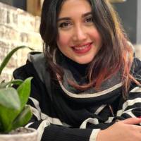 خانم نجفی پروفایل