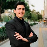مشاور علی مداح کارشناس تخصصی املاک پروفایل