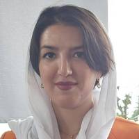خانم نجات پروفایل