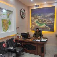 مشاور آرش بلند پروفایل