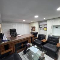 مشاور مسکن بزرگ پرسا پروفایل