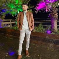 آرمان فرخی پروفایل