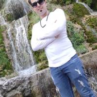 حمیدرضا سنگ سفیدی پروفایل