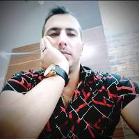 آقای مقدم پروفایل