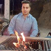 دانیال رستم زاده پروفایل